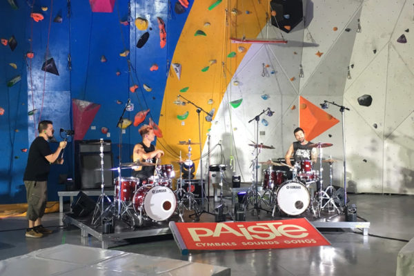 Yamaha y Paiste son dos de las marcas con las que tenemos acuerdos para apoyo a endorsers. Grabación de video clip de Deivhook y su banda en Sputnik Climbing, Alcobendas, junio 2017.
