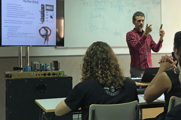 Curso de amplificação de tubo por Jorge Bueno